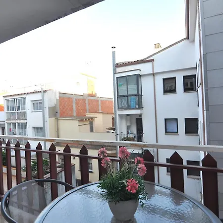 Rnet-mas Matas Montclar Apartamento *